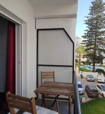 Centrally Located Studio In 2h Daire Nerja